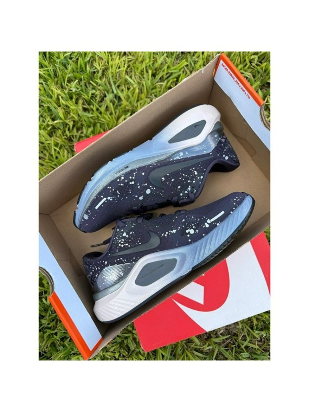 6.5 WOMEN'S NIKE STRUCTURE 26 SE CAVE PURPLE / SPLASH SILVER RUNNING HV1727-500 - Picture 8 of 9